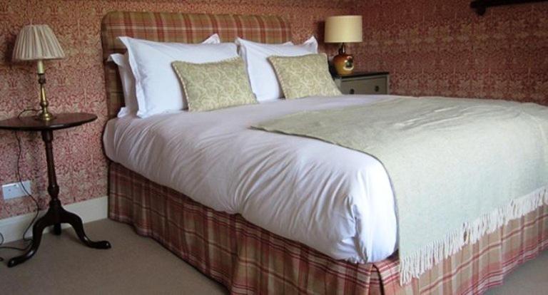 The Loch Lomond Arms Hotel Luss Exterior photo